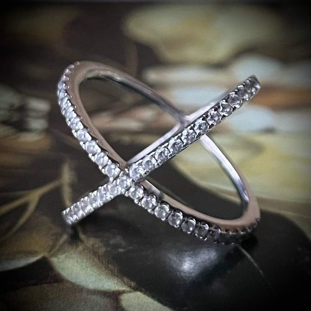 Crossed Crystal Sterling Silver Ring 925